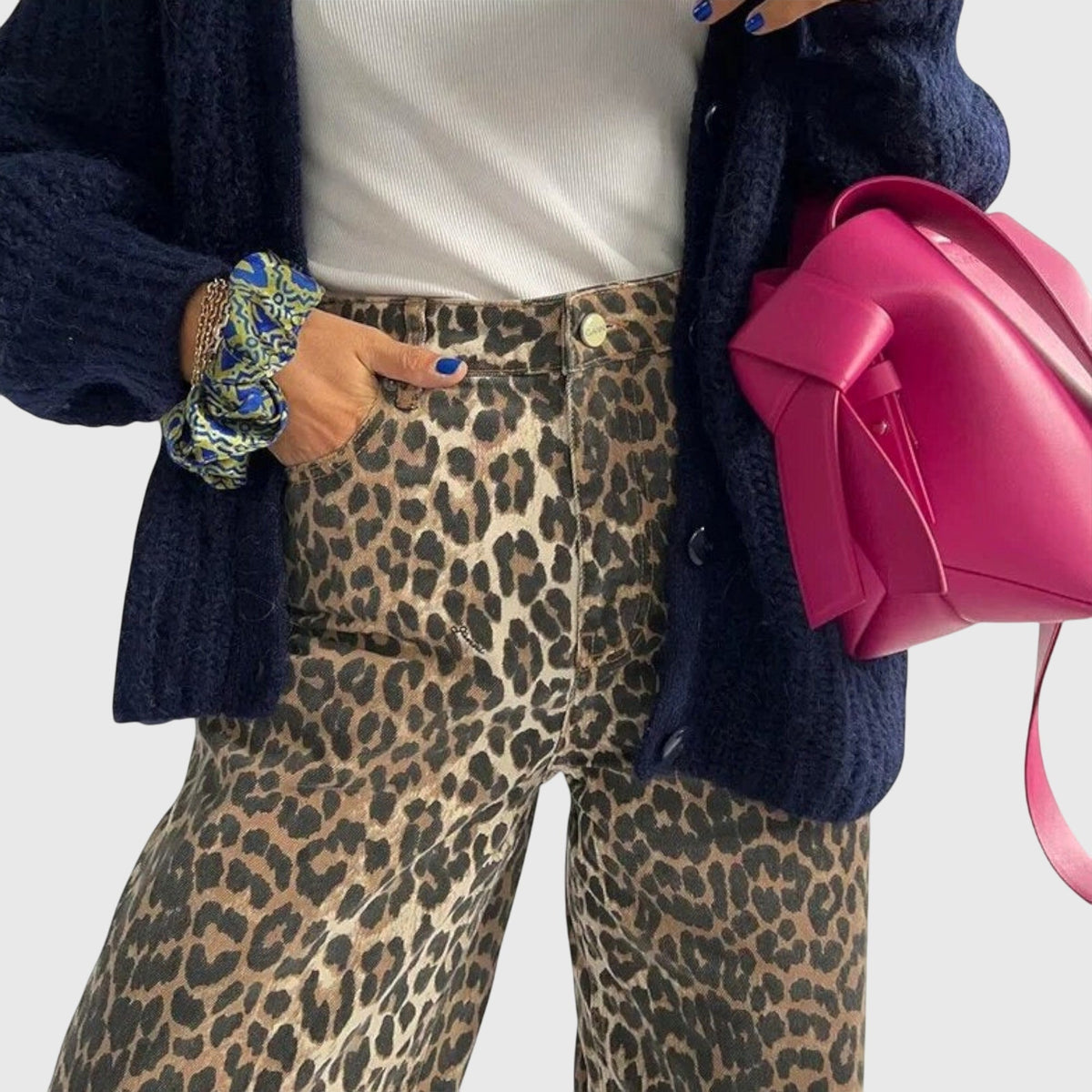 Leopard Print High Waist Tapered Jeans 2