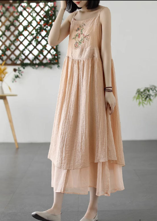 Embroidered Floral Bird Patch Spaghetti Strap Midi Dress - View 2