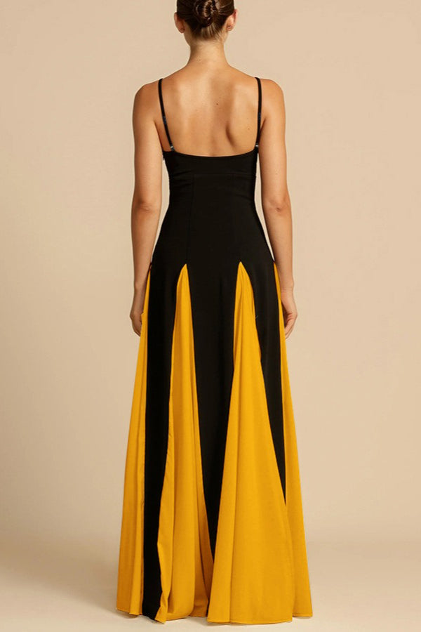 Spaghetti Strap Sweetheart Panelled Fit and Flare Maxi Gown - View 9