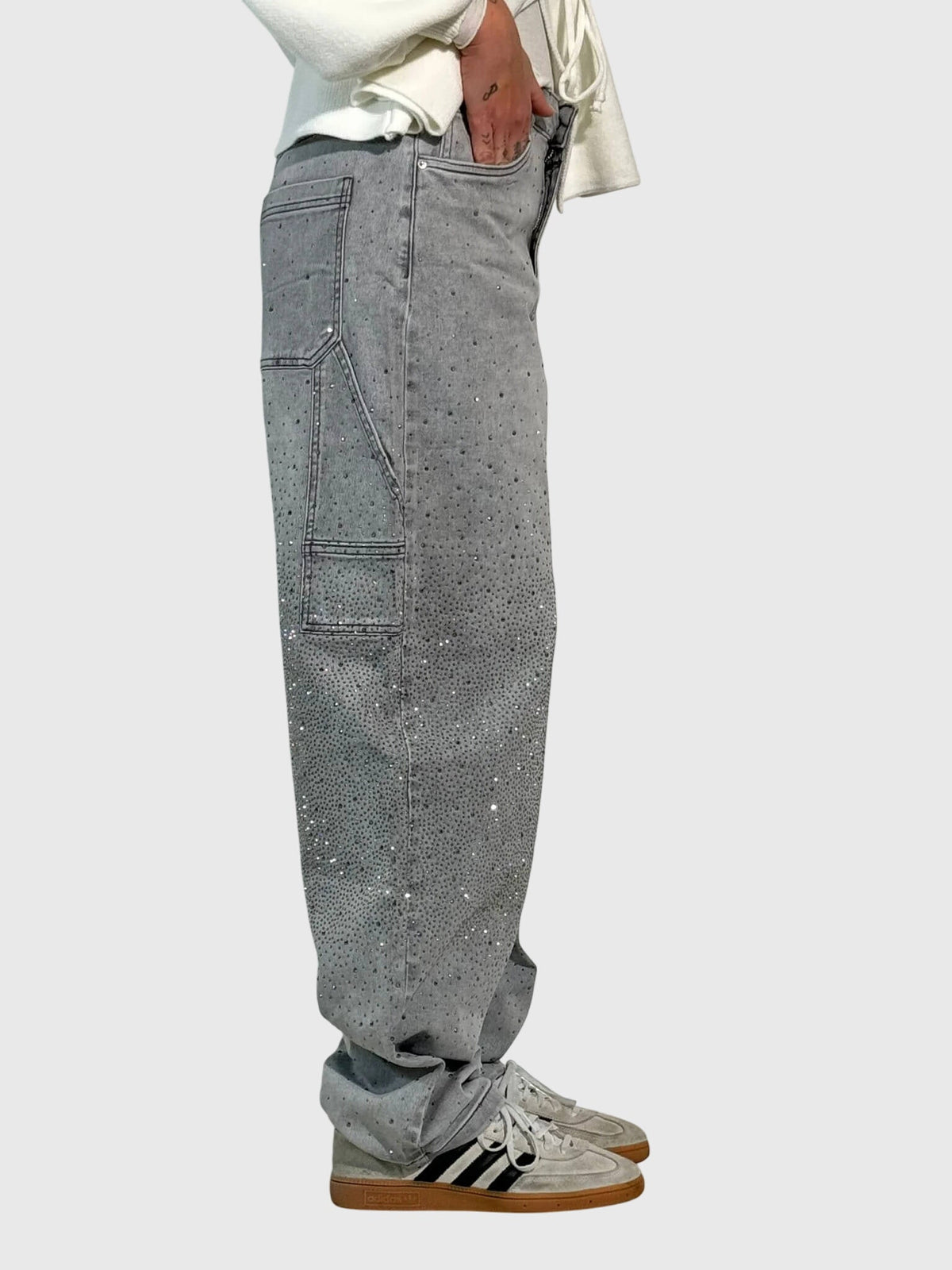 Rhinestone Embellished Wide Leg Cargo Jeans 15