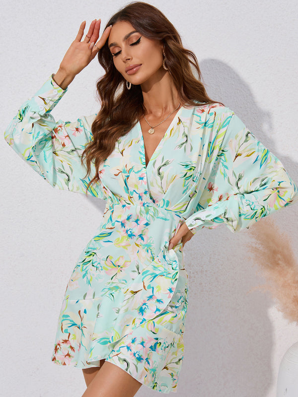 V-Neck And Flare Fit Wrap Flowered