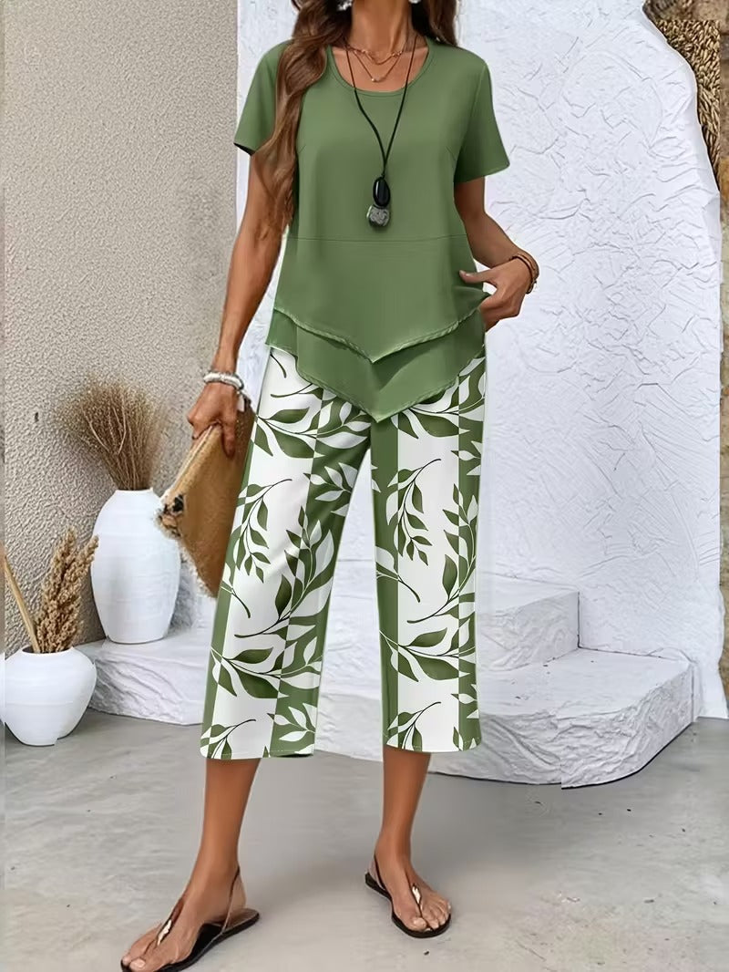 Short Sleeve Layered Hem Top and Leaf Print Capri Pants Two Piece Set 2