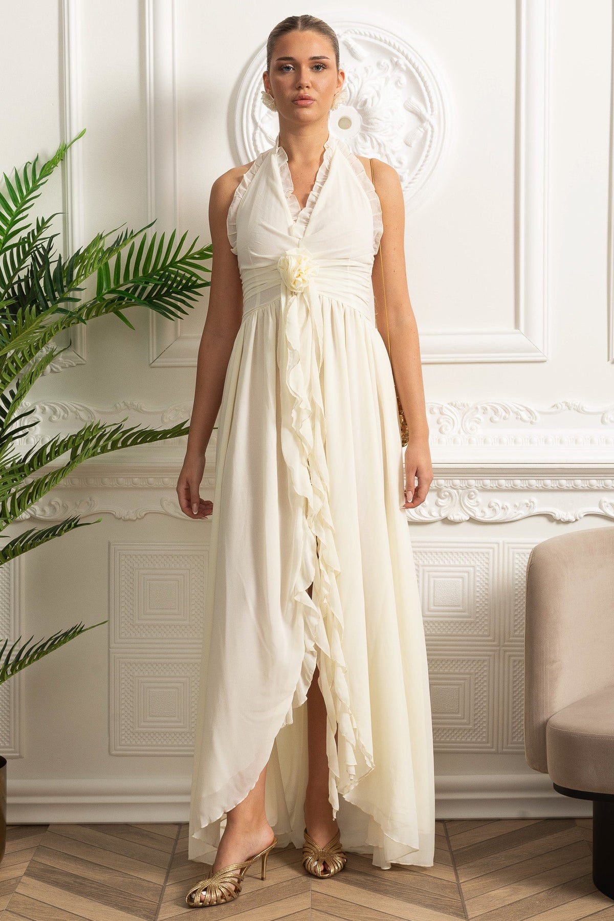 Ruffled Halter Maxi Dress with Rosette Tie Detail - Ivoire - View 4