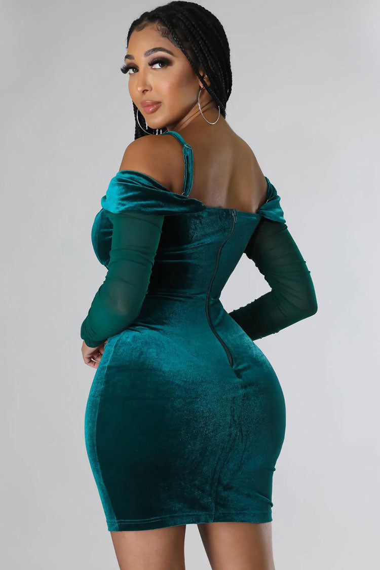 Velvet Off Shoulder Sheer Sleeve Corset Bodycon Mini Dress in Green - View 3
