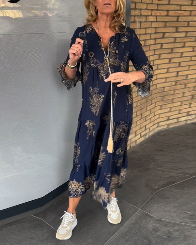 Bohemian Floral Print V-Neck Long Sleeve Tiered Maxi Dress 3