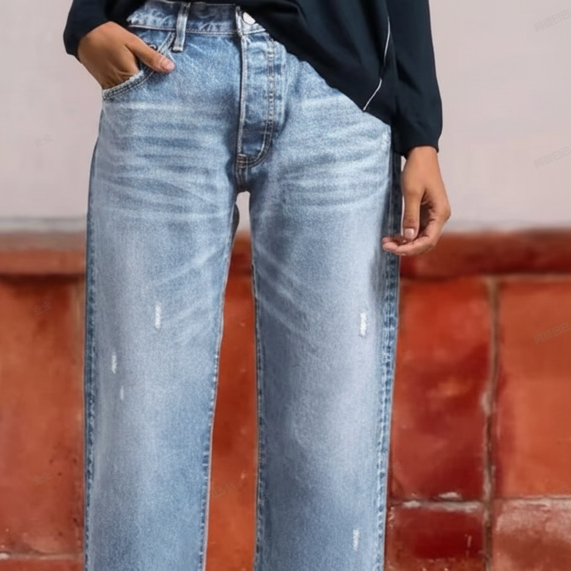 Distressed Raw Hem Wide Leg Cropped Jeans 3