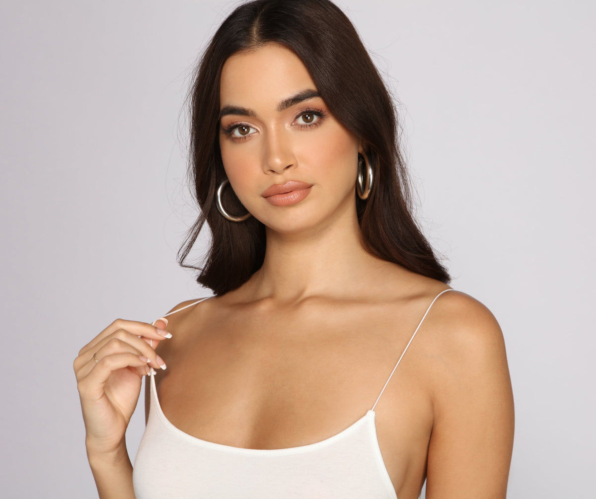Classic Scoop Neck Knit Mini Dress