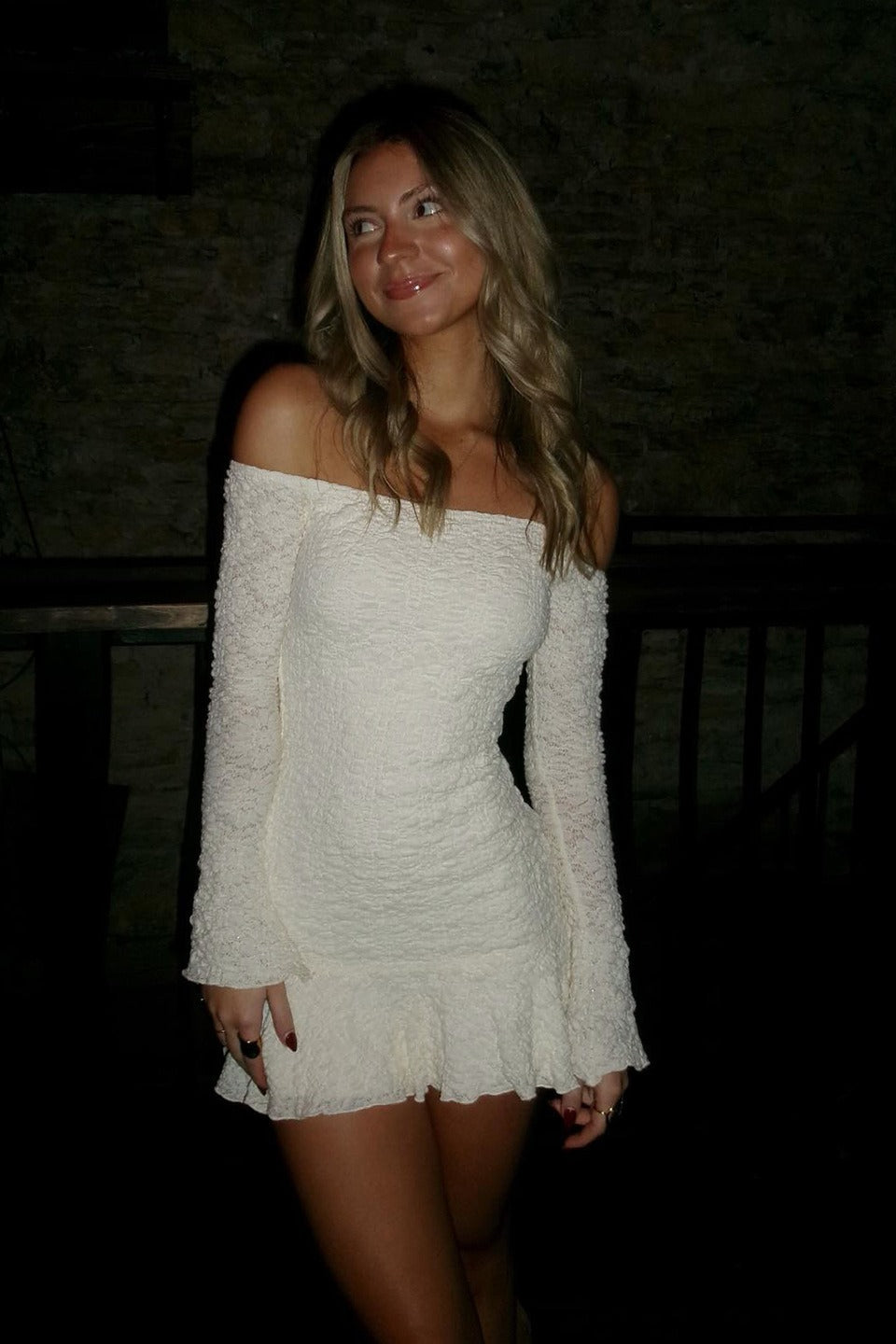 Hollow Out Off Shoulder Pleated Lace Dress - View 6
