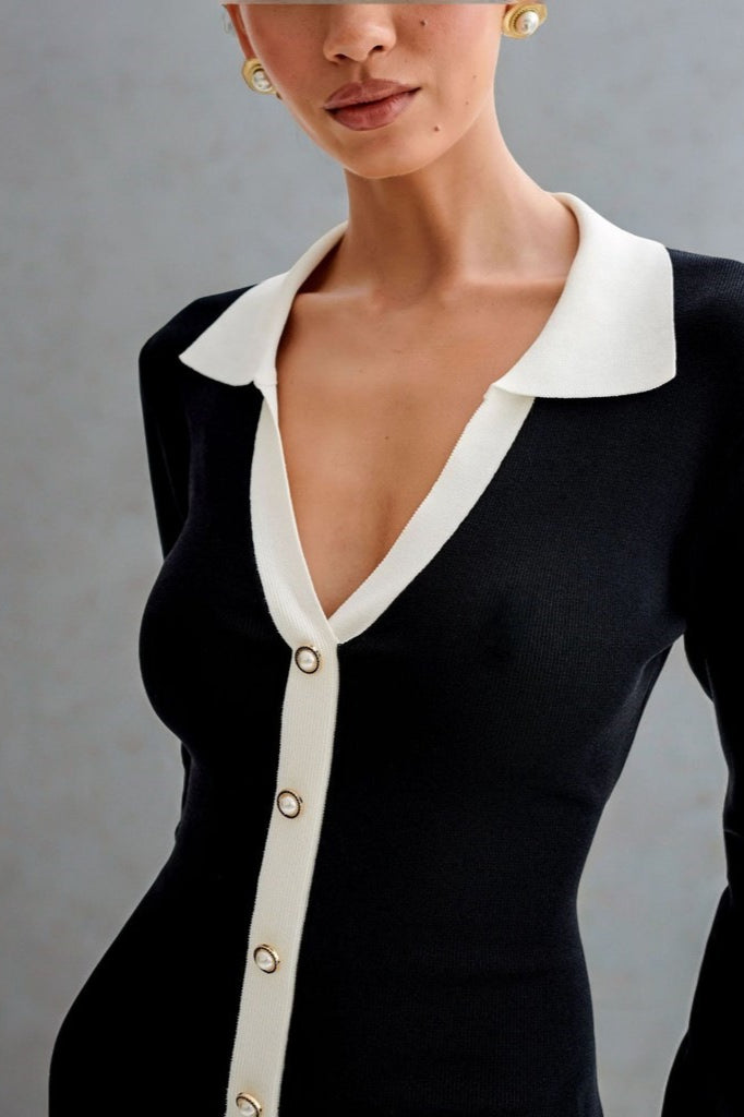 Pearl Button Ruffled Collar Knit Sweater Dress - View 2