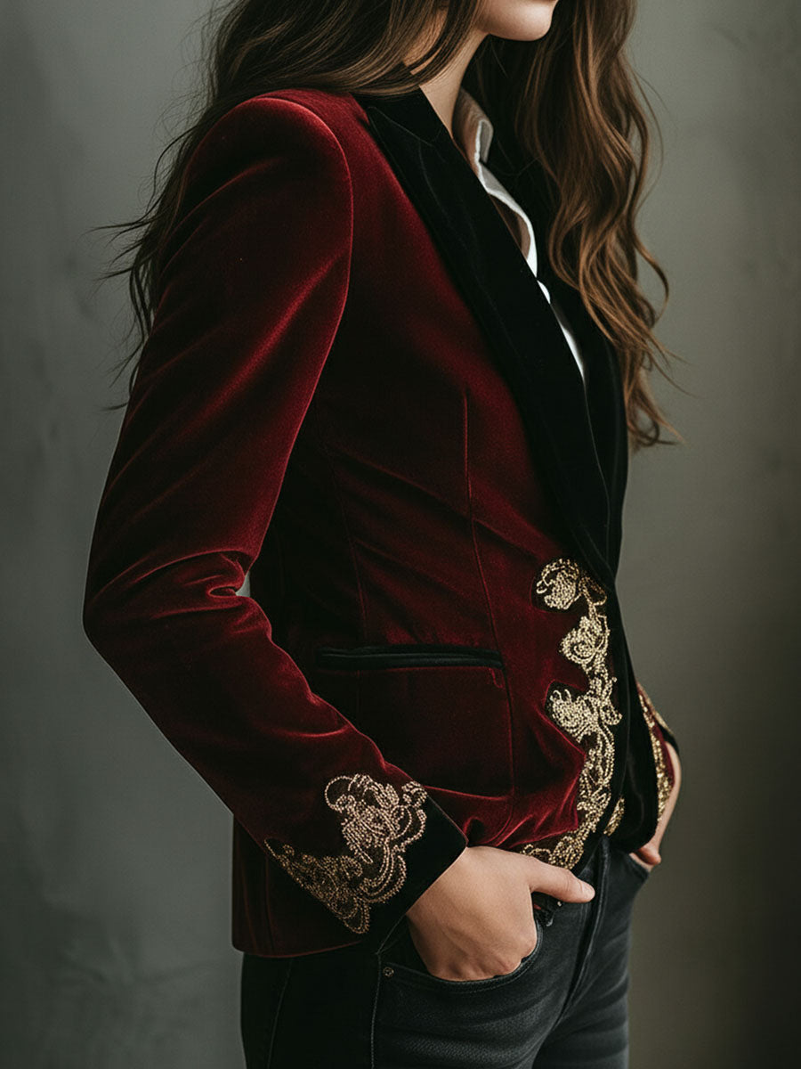 Embroidered Velvet Peak Lapel Single Button Blazer 3
