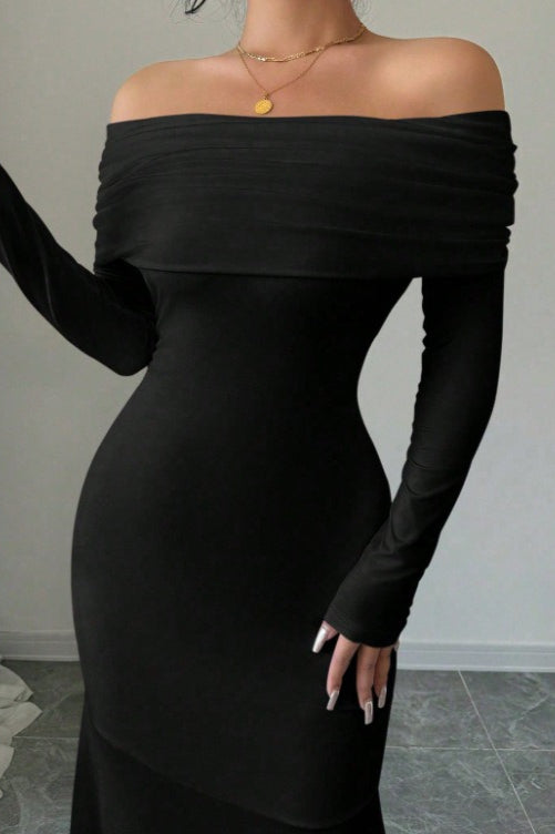 Off Shoulder Long Sleeve Ruched Mermaid Maxi Dress - View 5