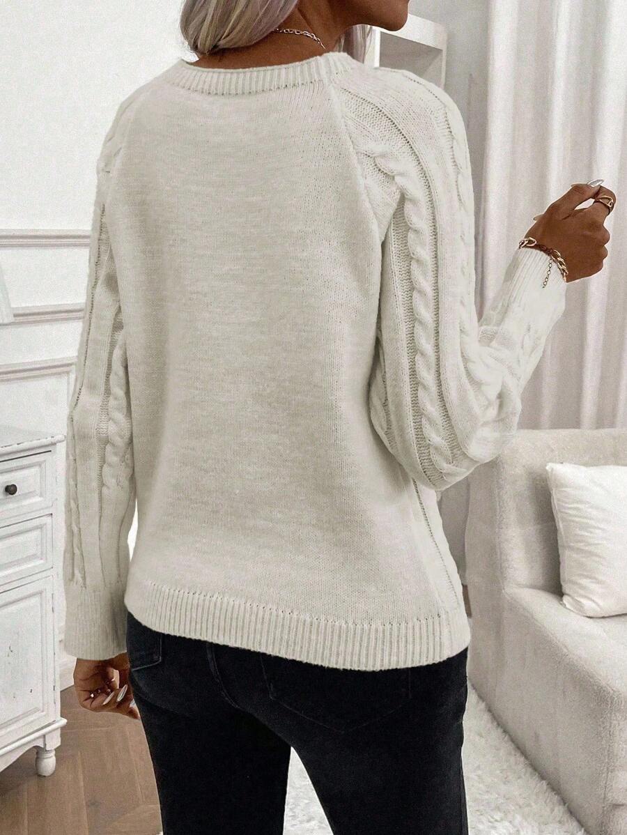 Crew Neck Button Detail Cable Knit Sweater 29