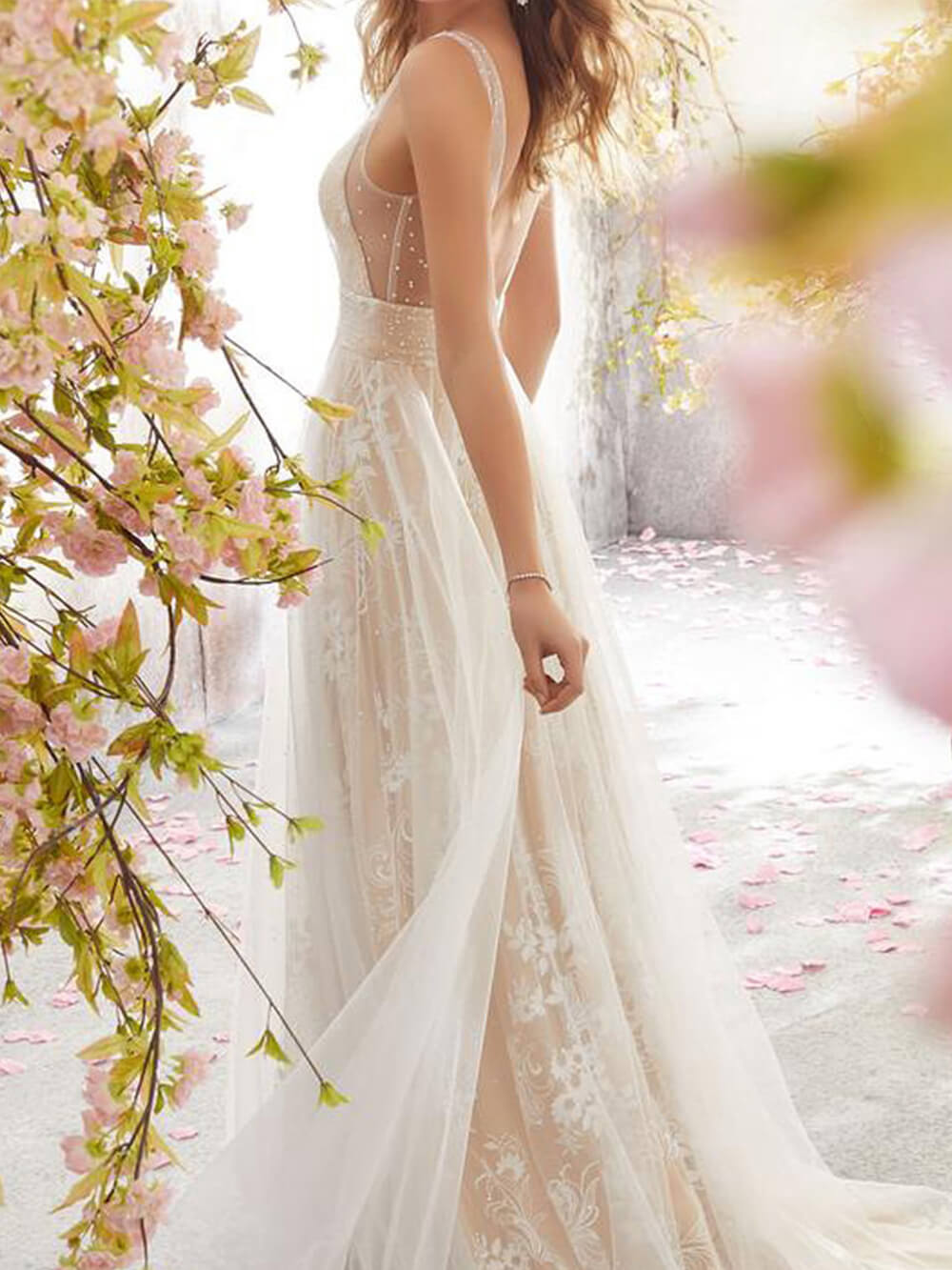 Beaded V-Neck Floral Lace Mesh Overlay A-Line Maxi Gown - View 2