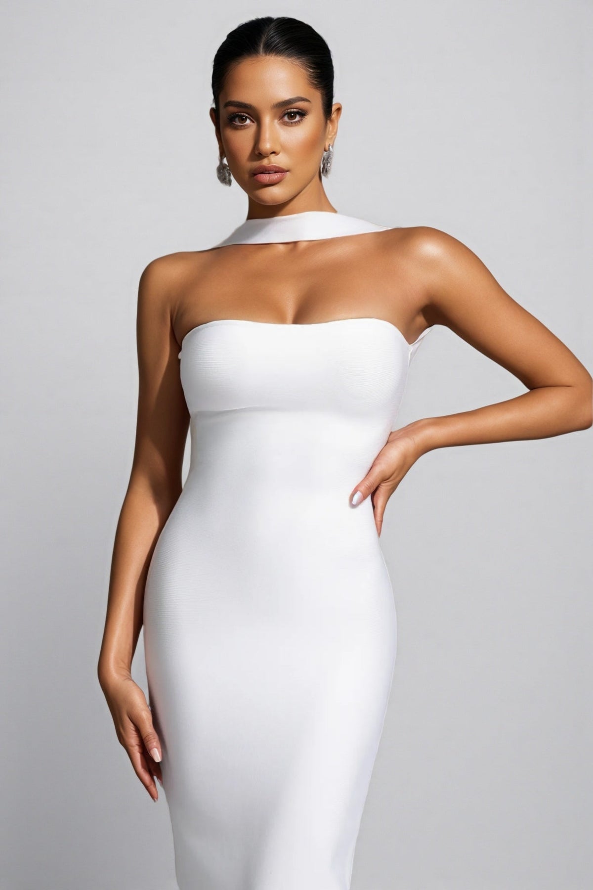 Strapless Choker Cut Out Bandage Mermaid Maxi Gown - View 2