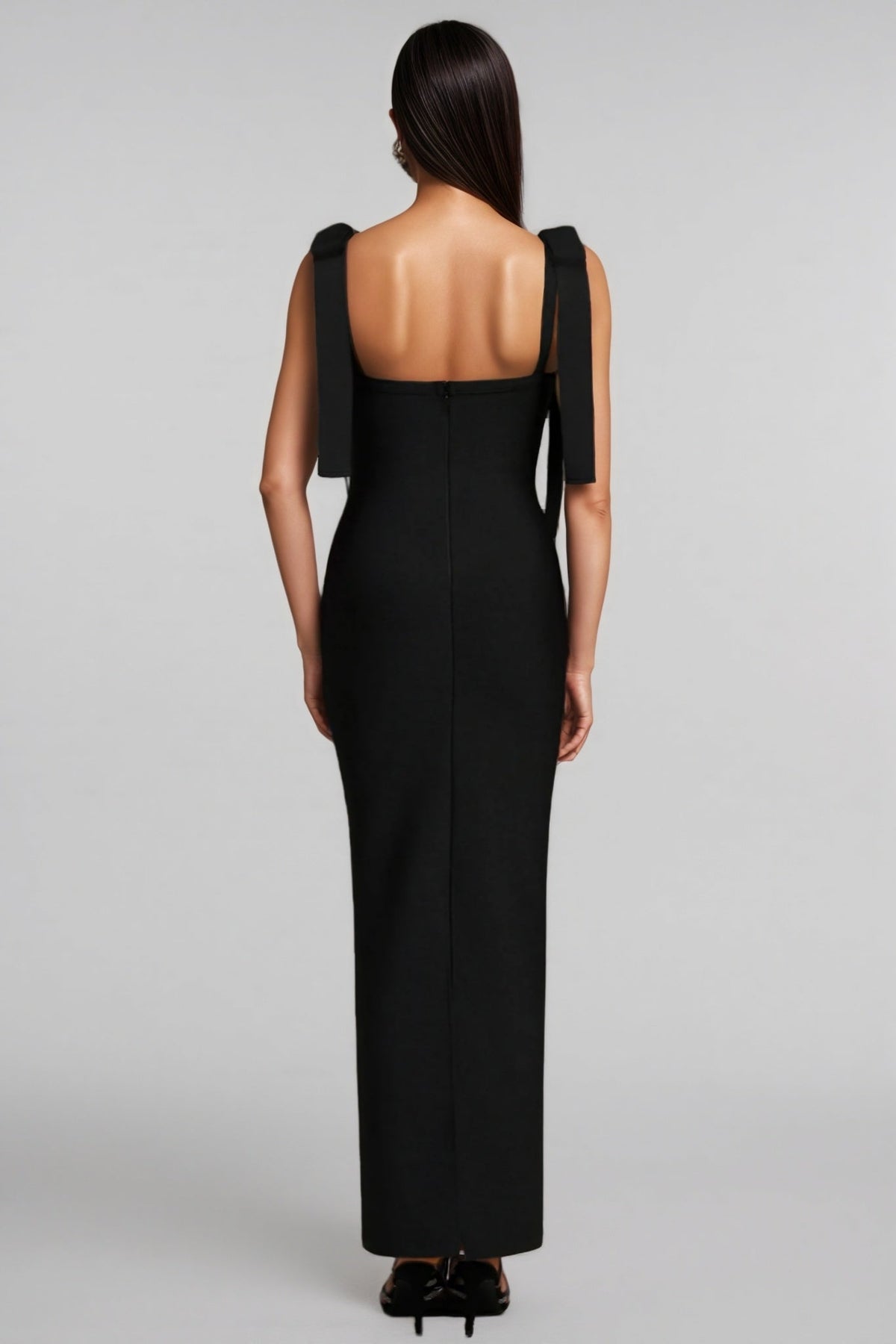 Ternan V-Neck Bow Bandage Maxi Dress - View 3