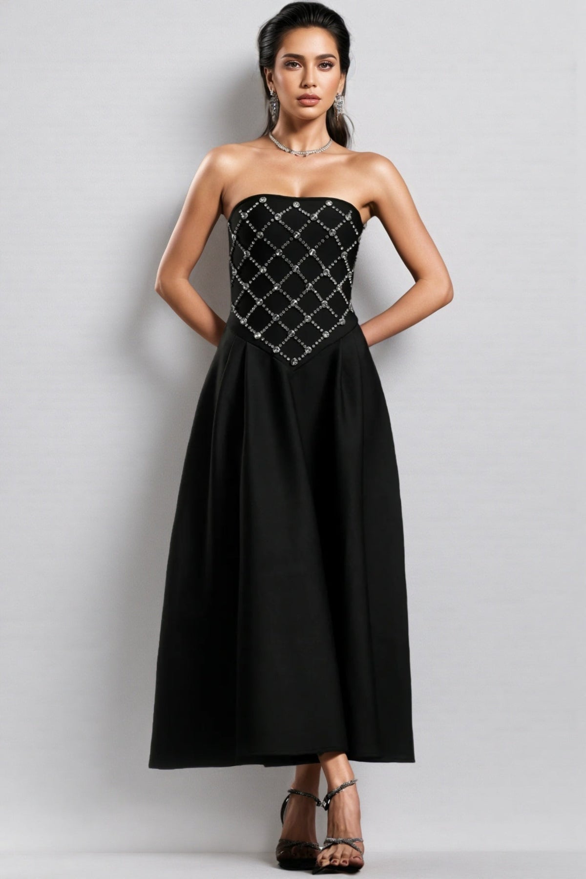 Strapless Rhinestone Lattice Basque Waist Pleated A-Line Maxi Gown - View 3