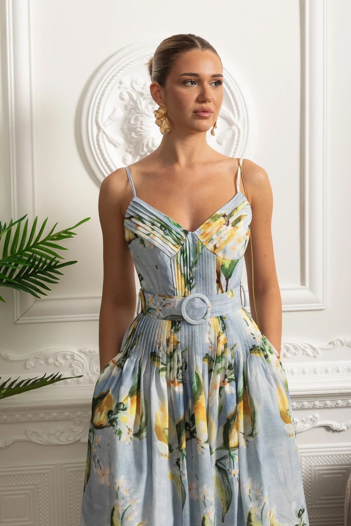 Lemon Print V-Neck Spaghetti Strap Pintuck Belted Pocket Midi Dress - View 3