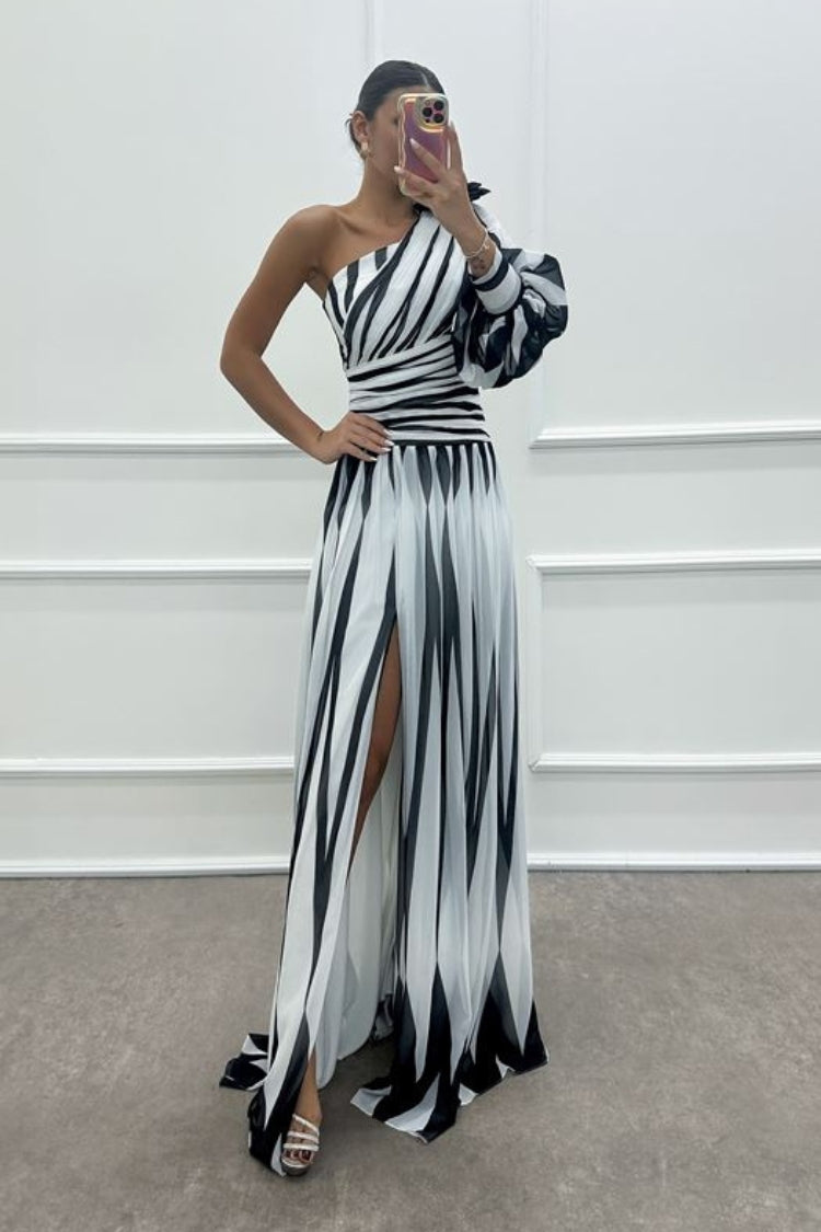 One Shoulder Puff Sleeve Ruched Waist Pleated High Split Maxi Gown - View 2