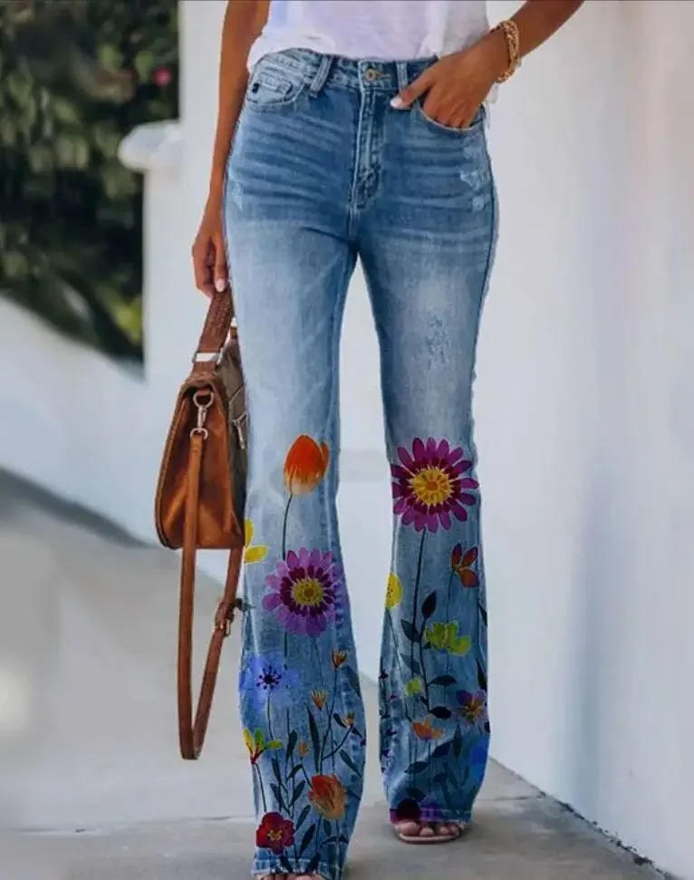 Floral Embroidered High Waist Flare Jeans 8