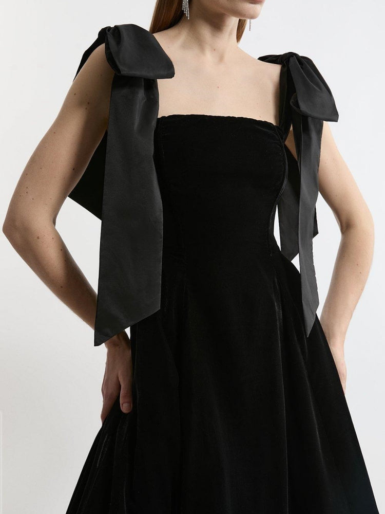 Velvet Strapless Bow Midi Dress - View 3
