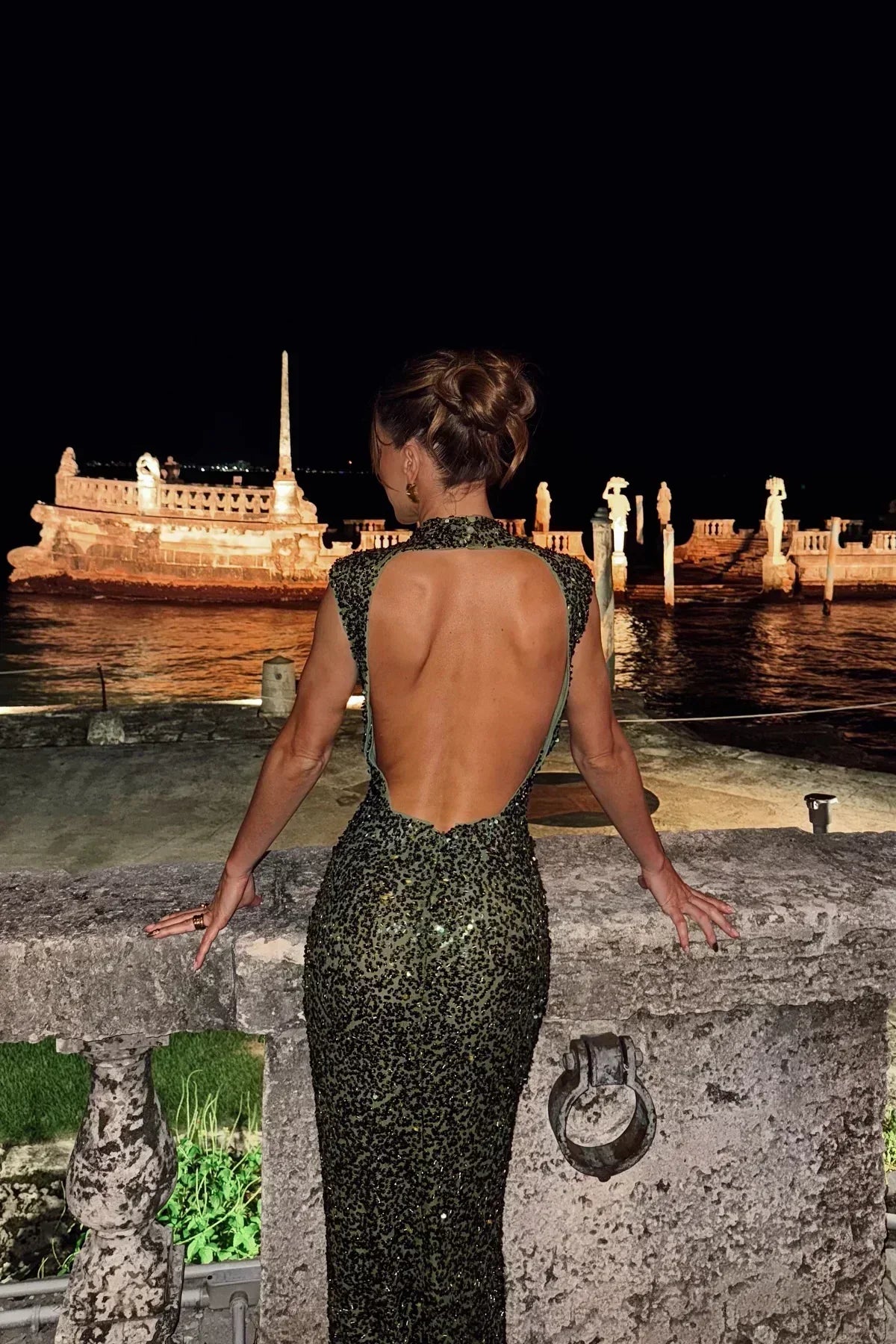 Rocío Elastic Sequin Backless Maxi Dress - View 3