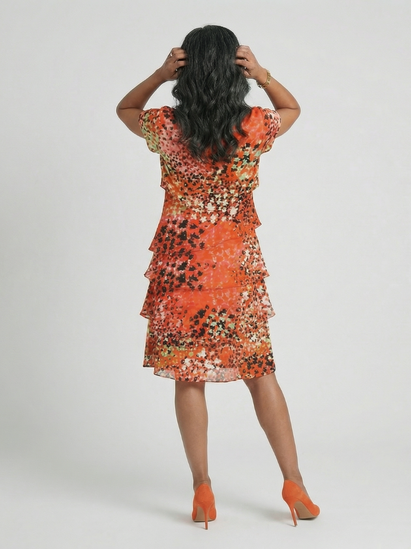 Abstract Spot Print Short Sleeve Tiered Knee Length Dress 4