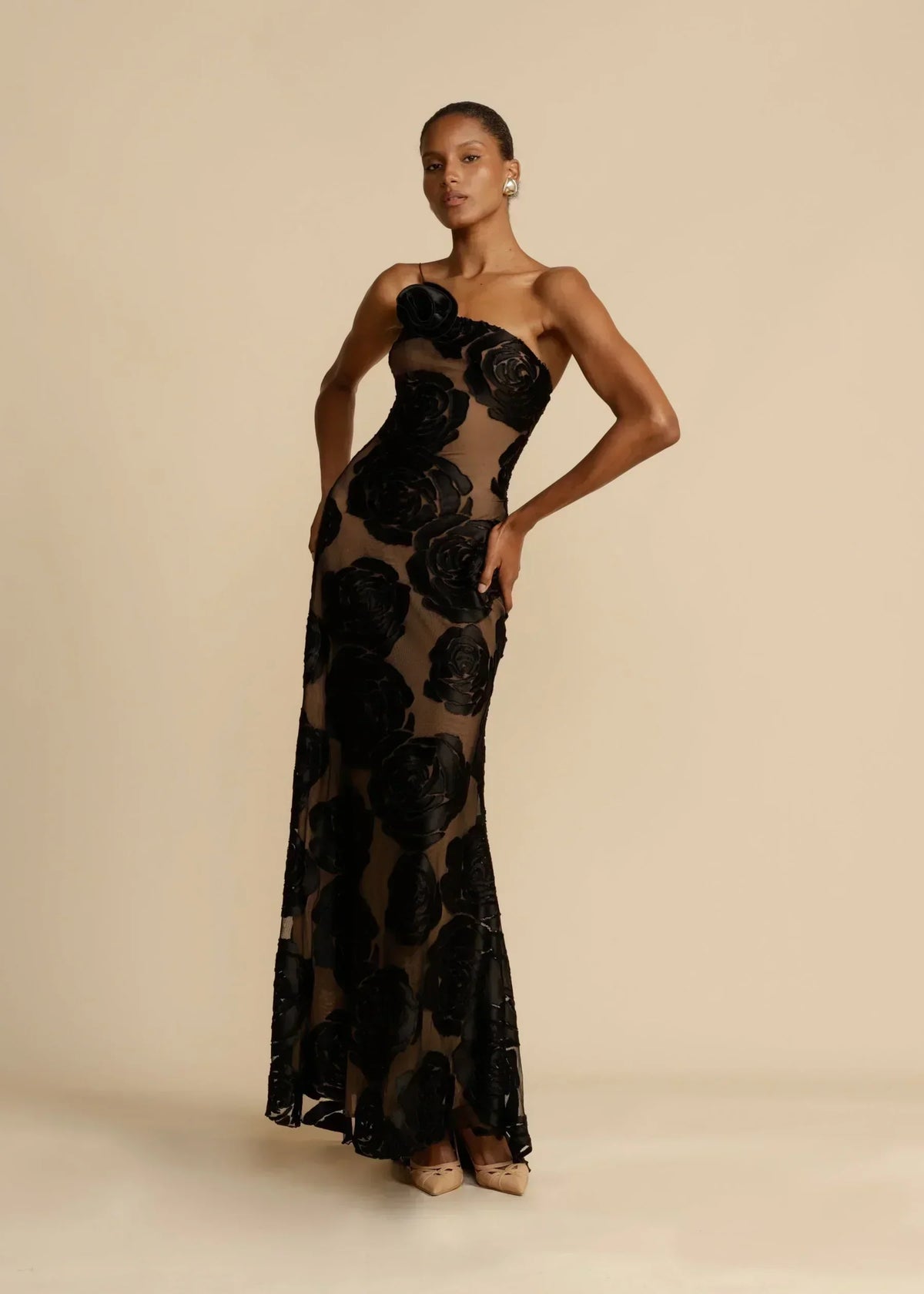 One Shoulder Rose Appliqué Mesh Bodycon Maxi Gown