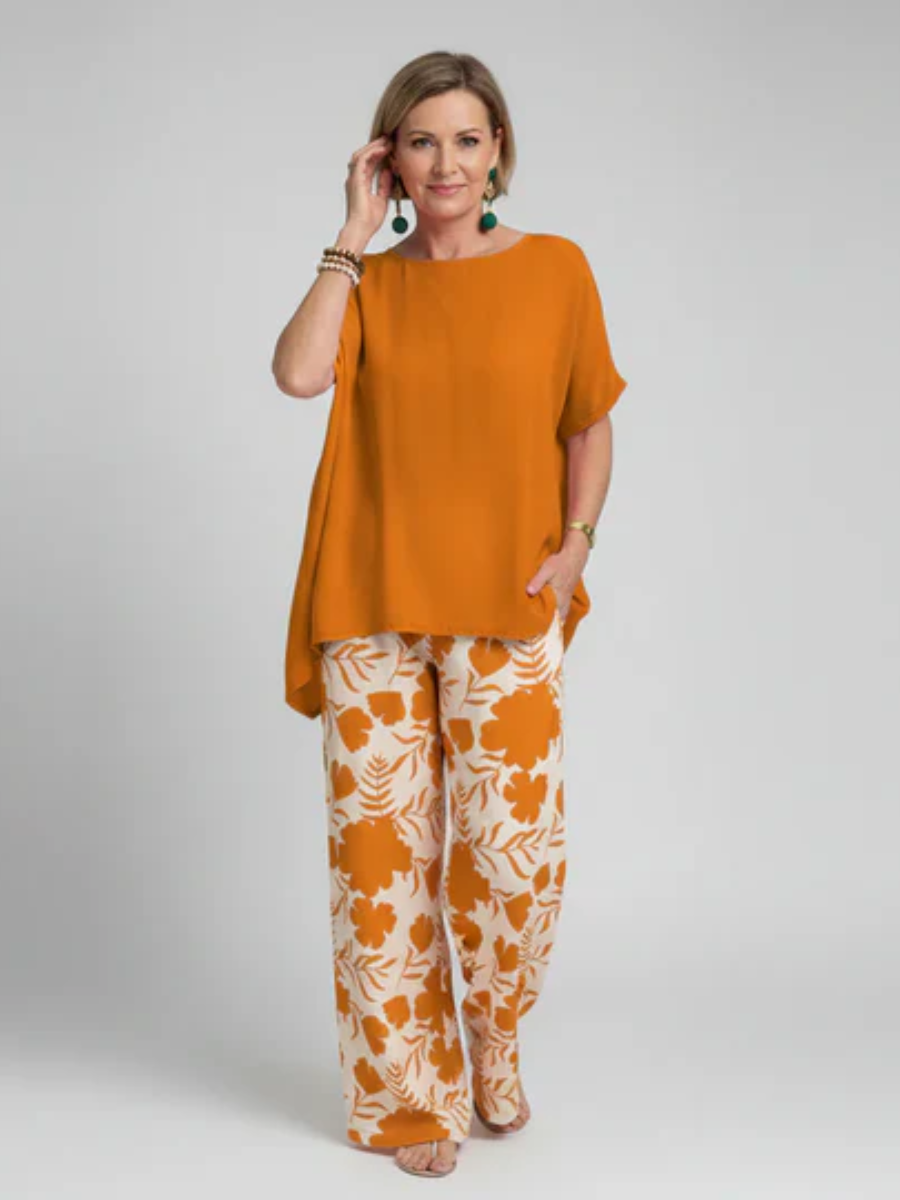 Short Sleeve Top and Floral Wide Leg Pants Two Piece Set 3