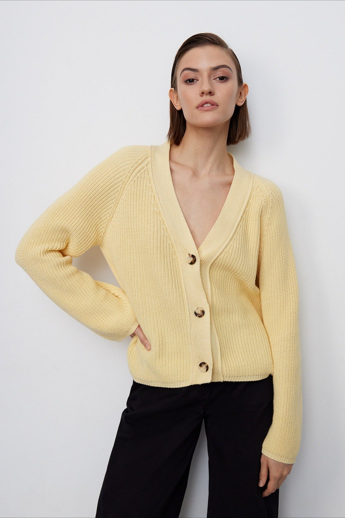 V Neck Cropped Batwing Cardigan