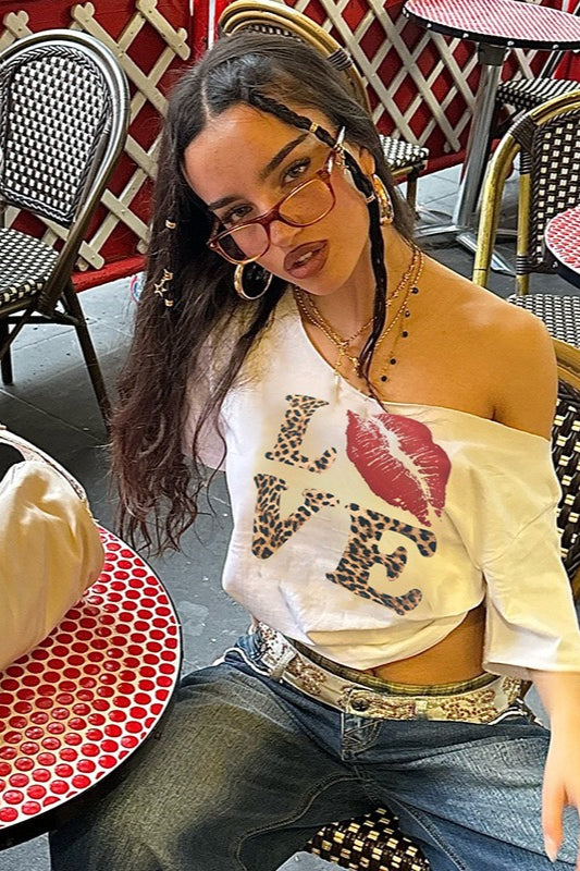 One Shoulder Leopard Print Graphic Cropped Top