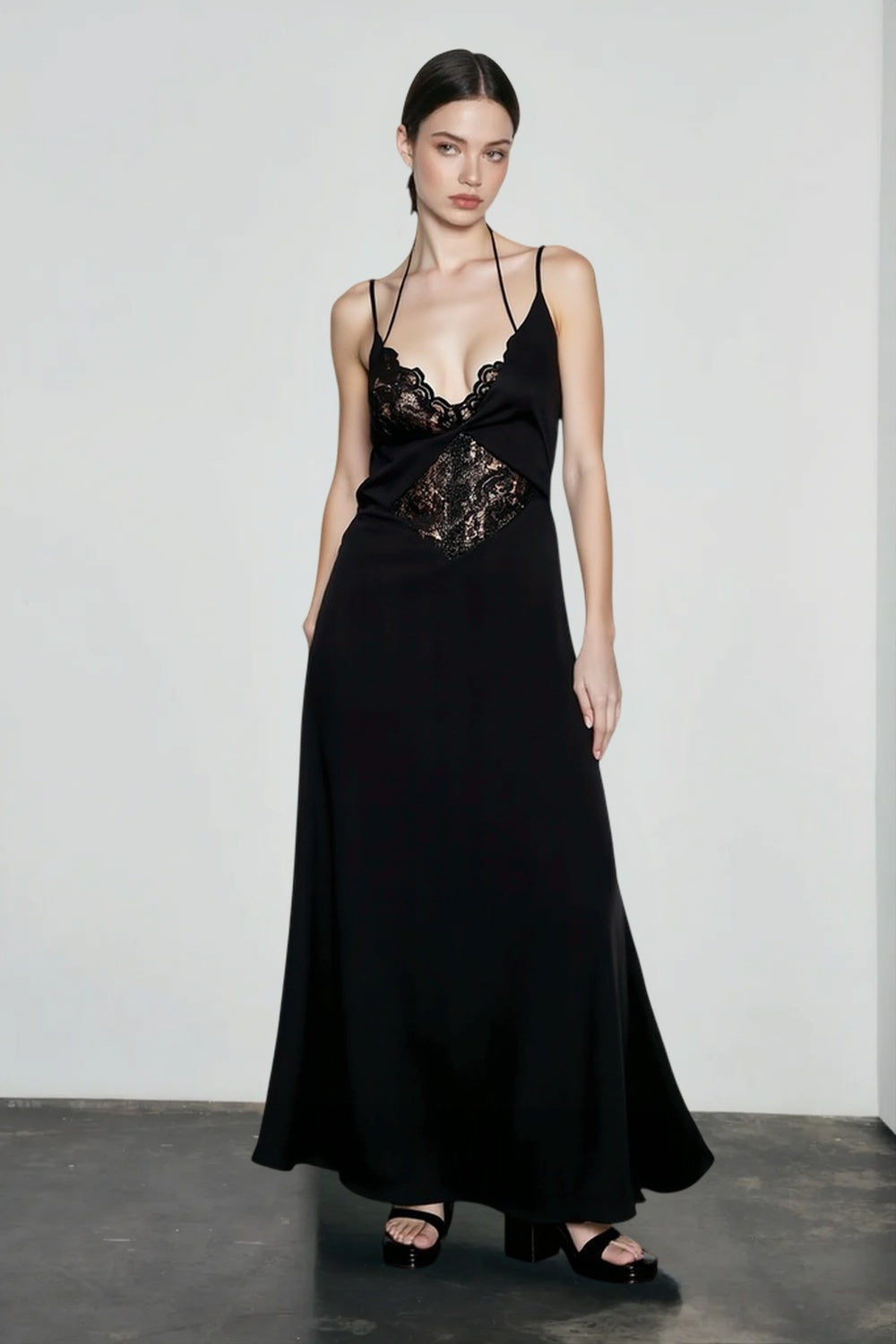 Chic Lace Backless Slip Dress - View 3