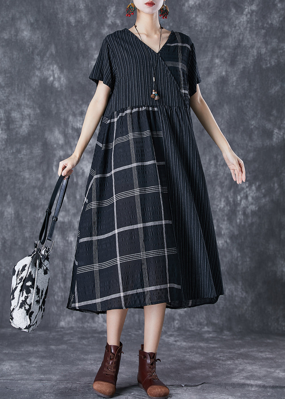 Pinstripe Windowpane Check Patchwork V-Neck Midi Dress - View 2