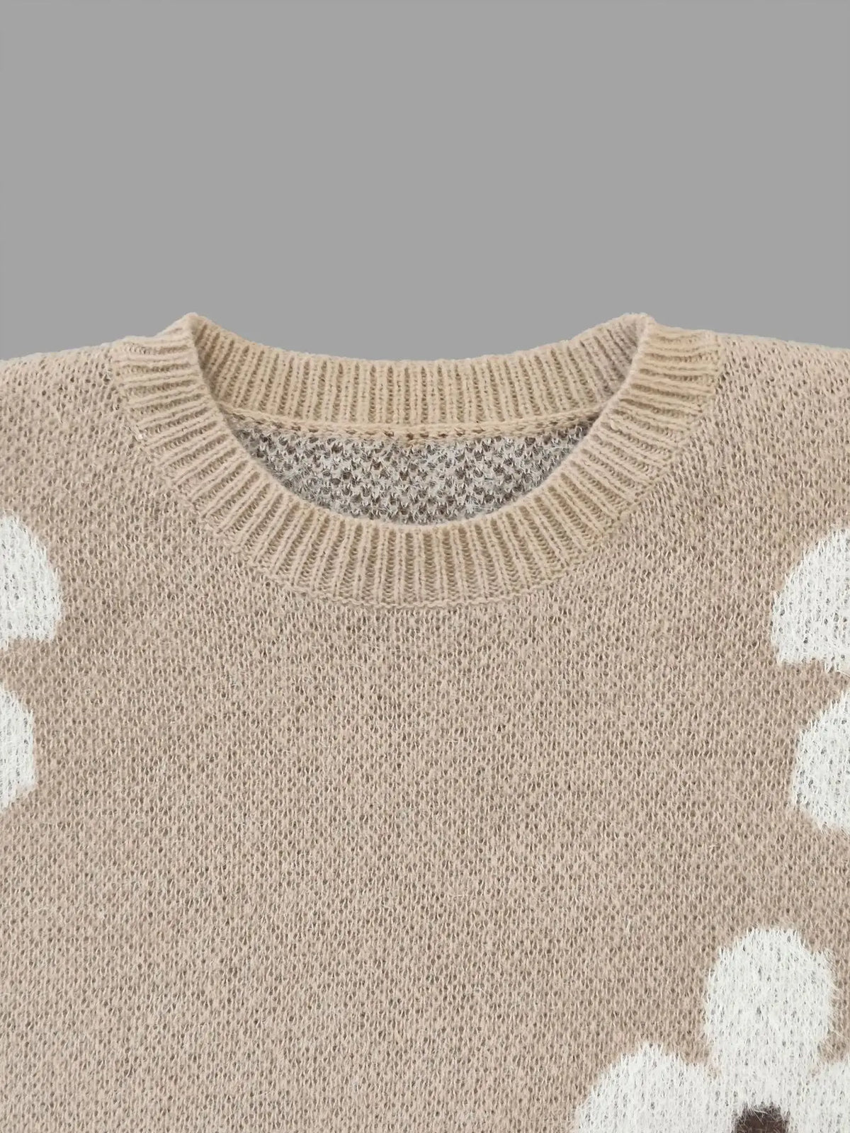 Crew Neck Daisy Floral Knit Sweater 7