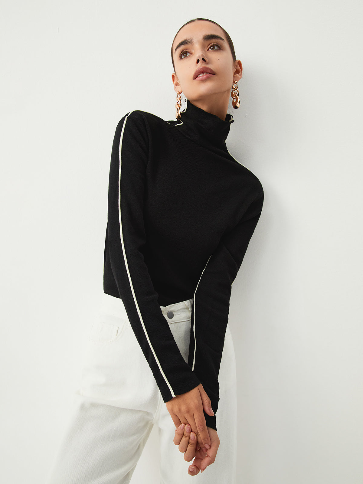 Contrast Piping Turtleneck Trendy Long Sleeve Top Black / Xs Tank Tops & Camis