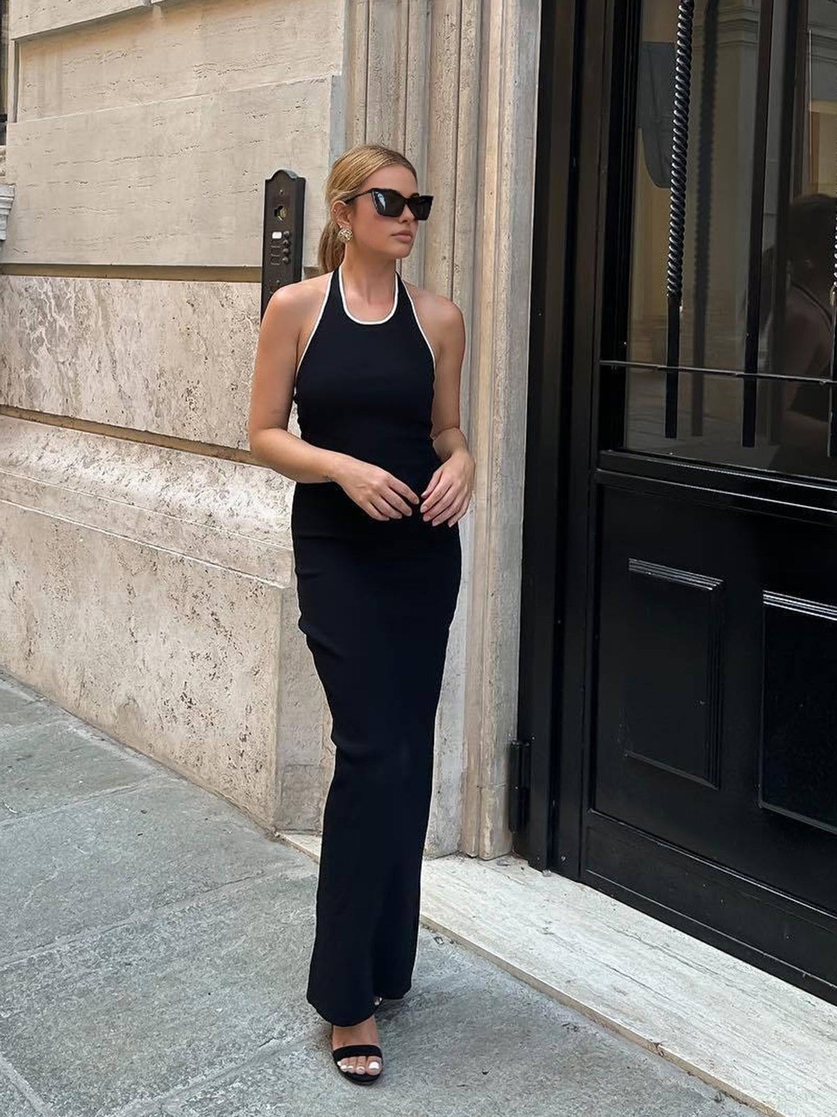 Halter Neck Contrast Trim Ribbed Knit Bodycon Maxi Dress 2