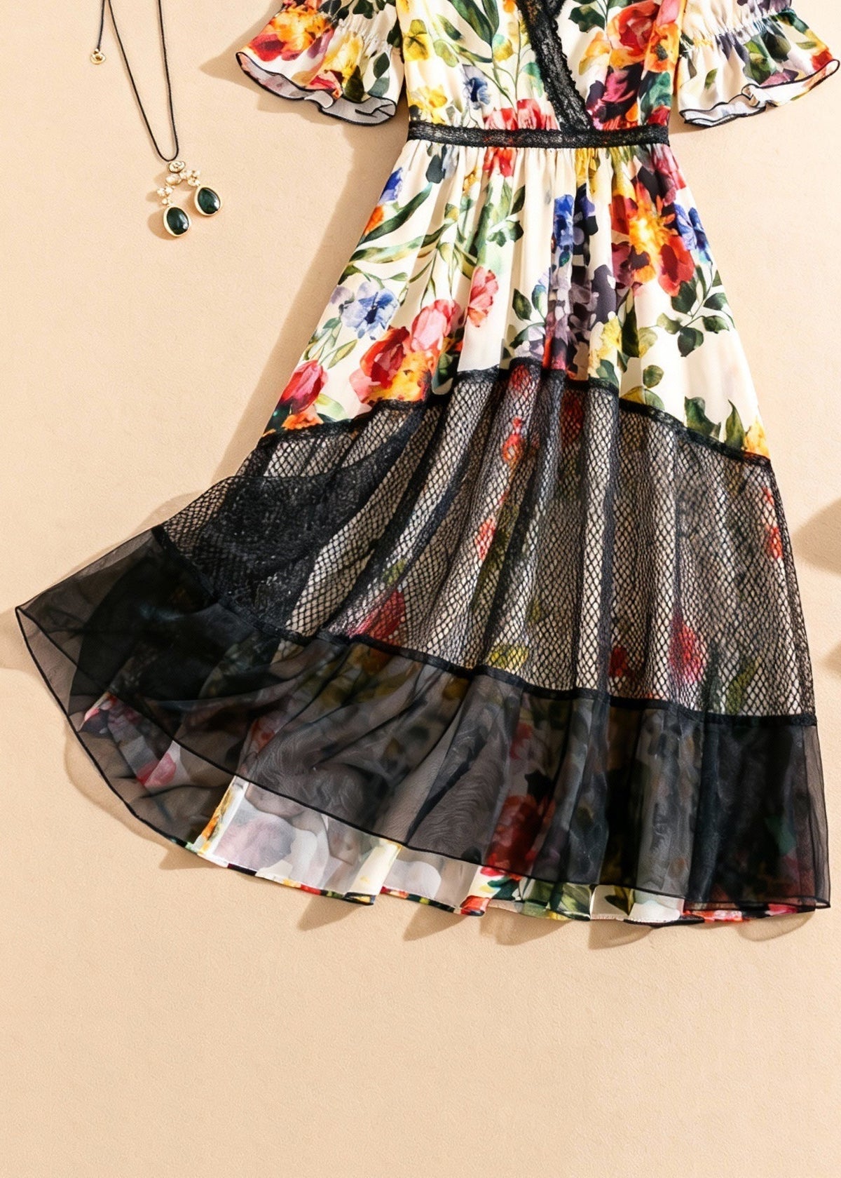 Floral Print V-Neck Lace Trim Flutter Sleeve Mesh Midi Dress - View 5
