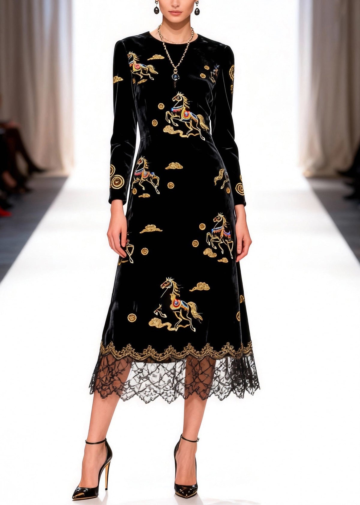 Velvet Round Neck Long Sleeve Horse Embroidered Midi Dress - View 3