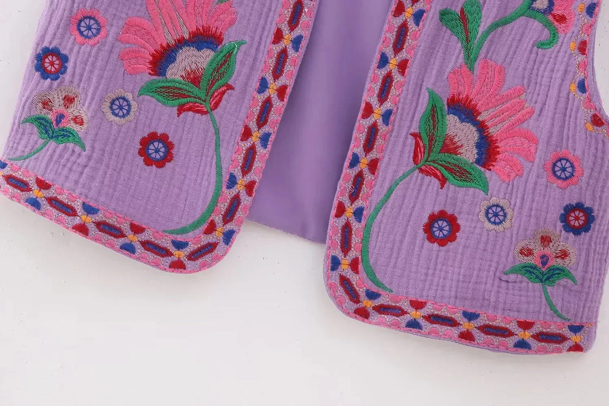 Floral Embroidered Braided Trim Sleeveless Vest 26