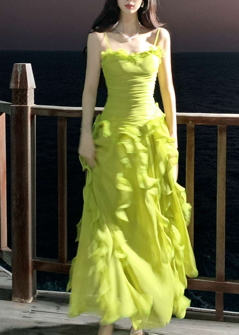 Cute Green Ruffled Patchwork Wrinkled Tulle Long Spaghetti Strap Dresses Sleeveless - View 2