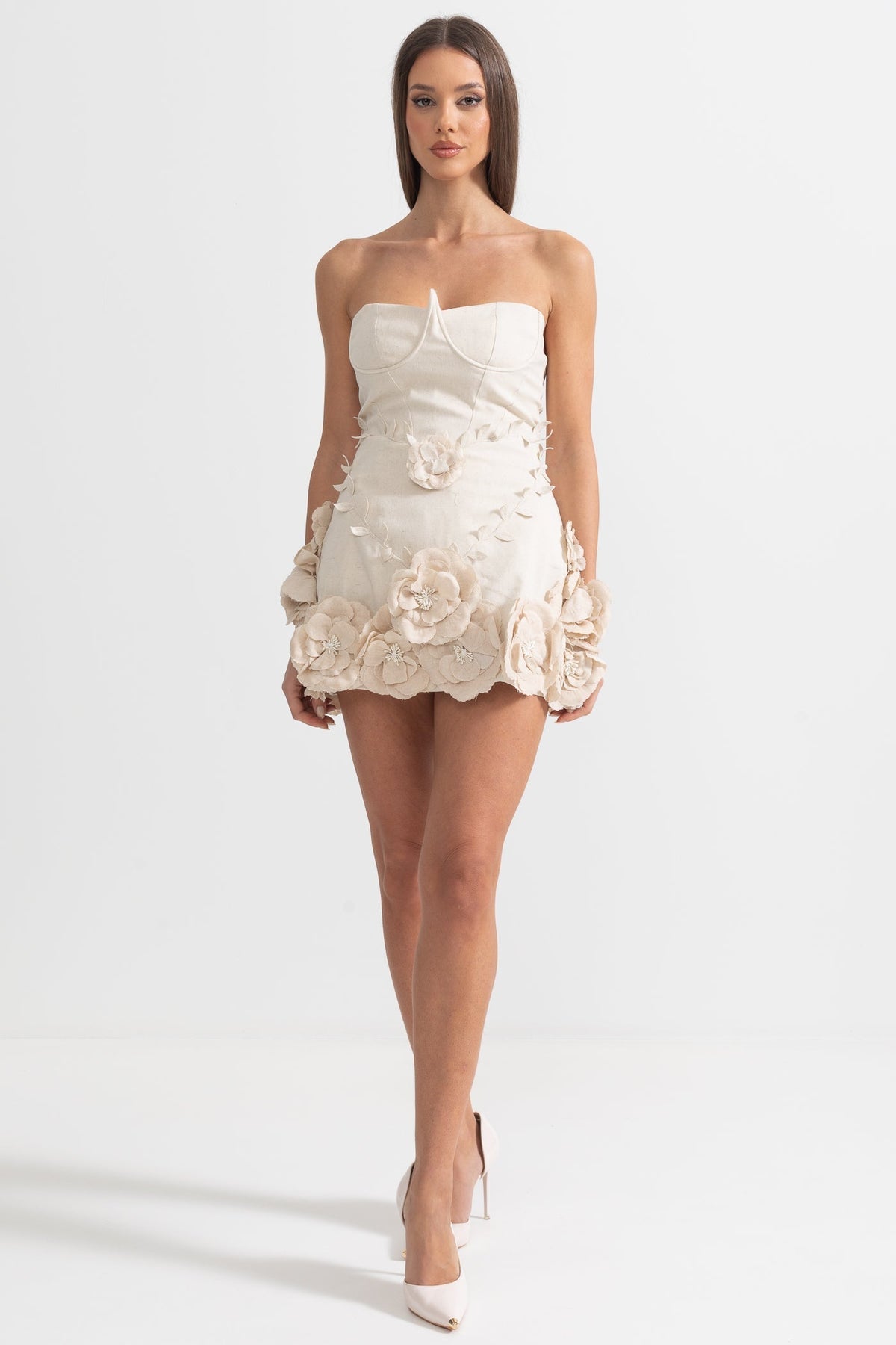 Bustier Dress With 3D Floral Appliqués - Ivoire - View 4