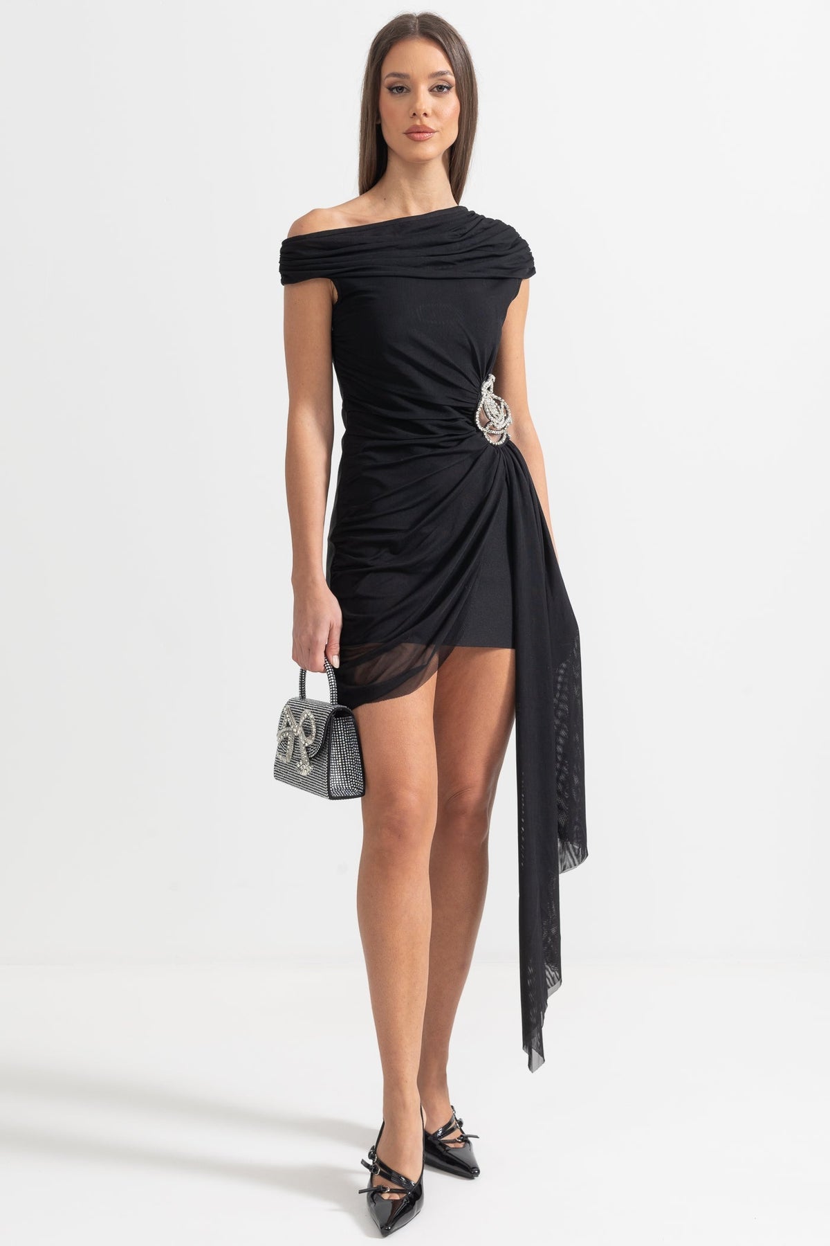 One Shoulder Ruched Draped Rhinestone Floral Brooch Mini Dress - View 4