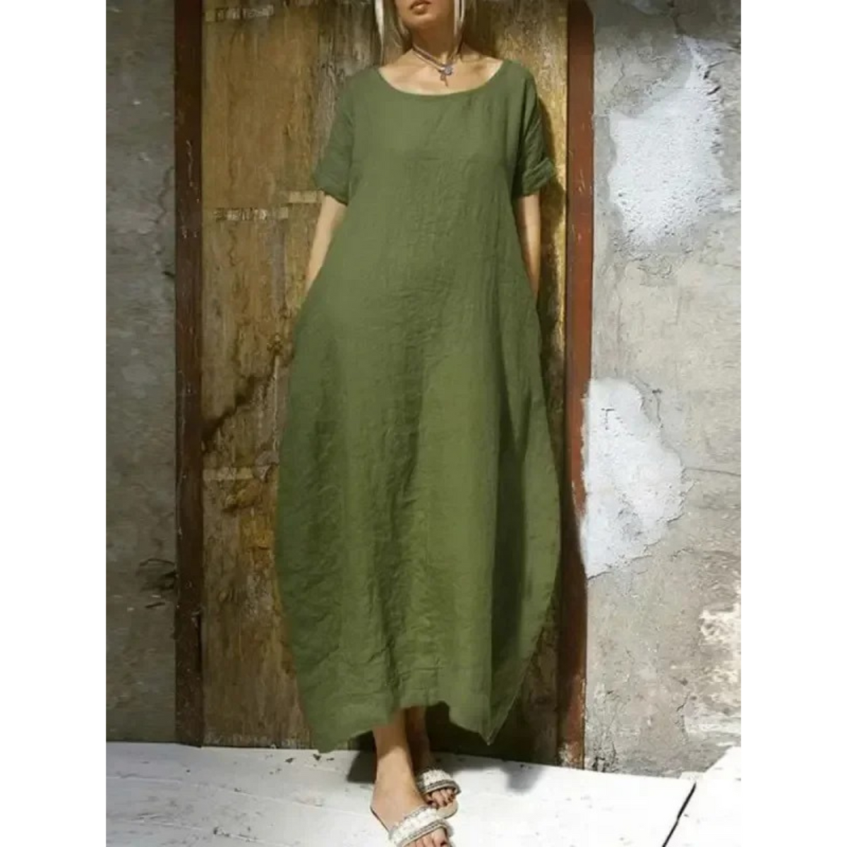 Round Neck Short Sleeve Pocket Relaxed Cocoon Maxi Dress - View 2