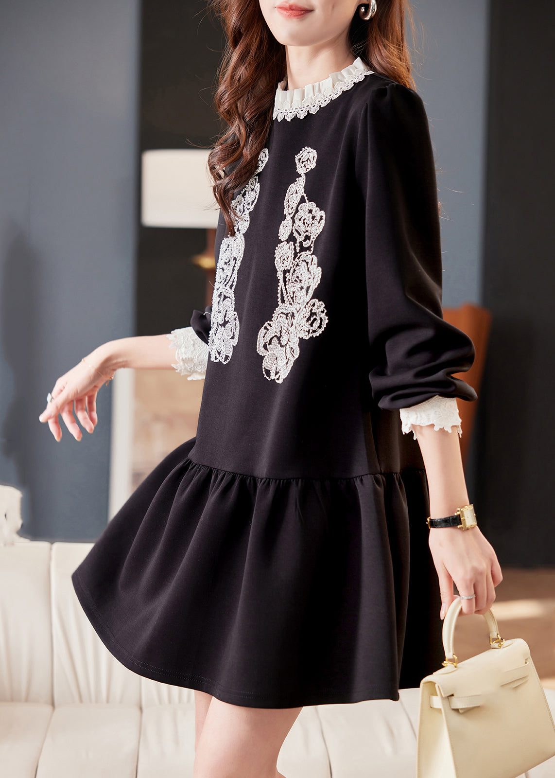 Lace Applique Peter Pan Collar Long Sleeve A-Line Mini Dress - View 4