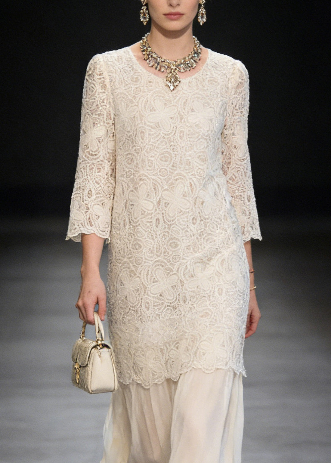 Lace Round Neck 3/4 Sleeve Layered Scalloped Overlay Midi Dress - View 2