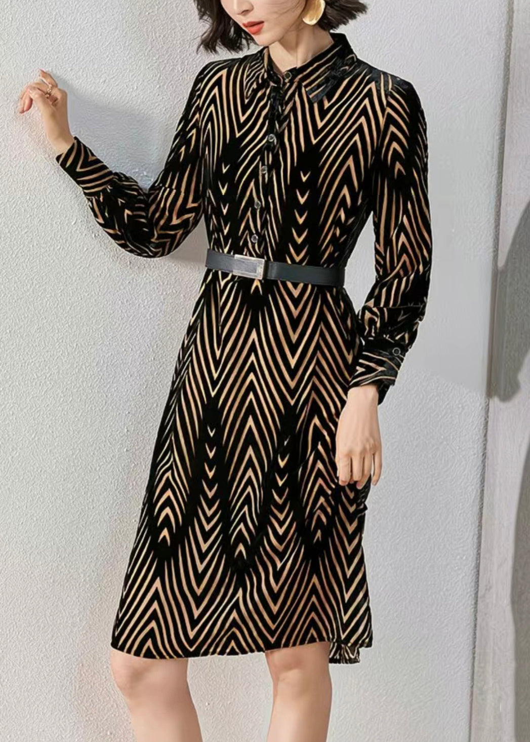 Geometric Chevron Burnout Velvet Long Sleeve Shirt Dress - View 4