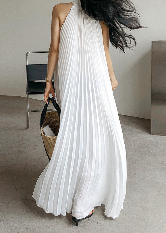 Halter Neck Sleeveless Pleated Flowy Chiffon Maxi Dress - View 3