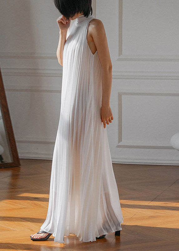 Halter Neck Sleeveless Pleated Flowy Chiffon Maxi Dress - View 4