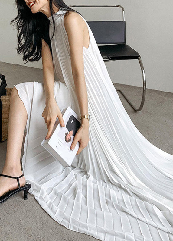Halter Neck Sleeveless Pleated Flowy Chiffon Maxi Dress - View 5