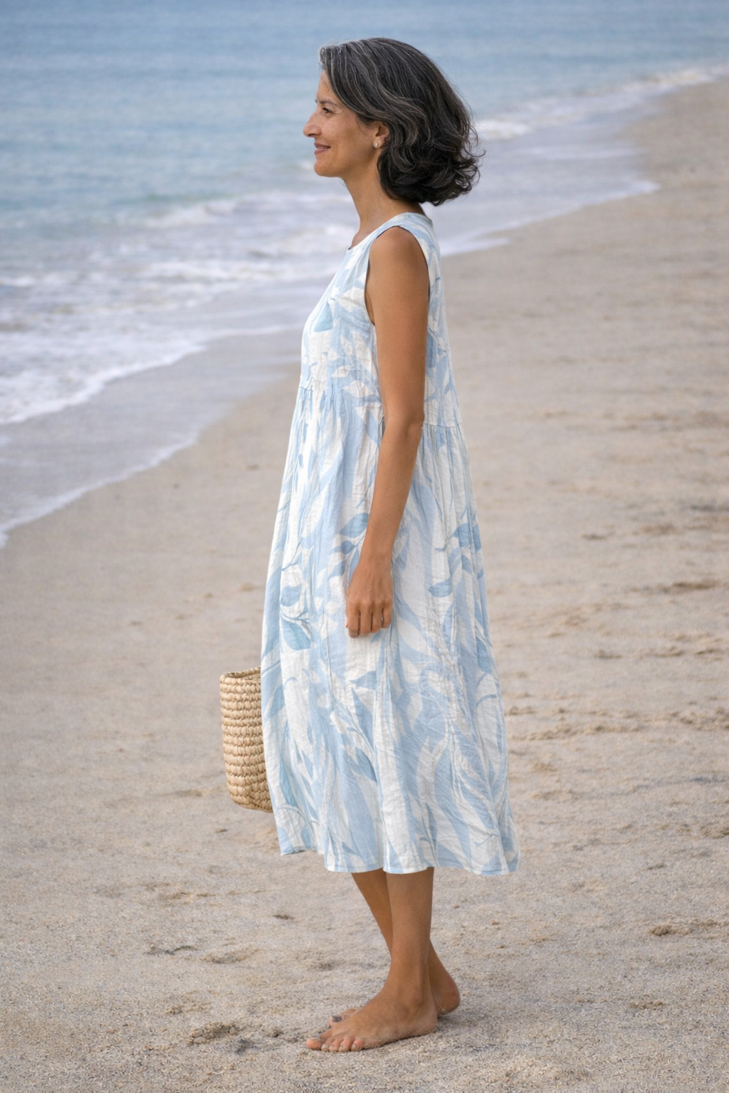 Round Neck Sleeveless Leaf Print Midi Dress 2
