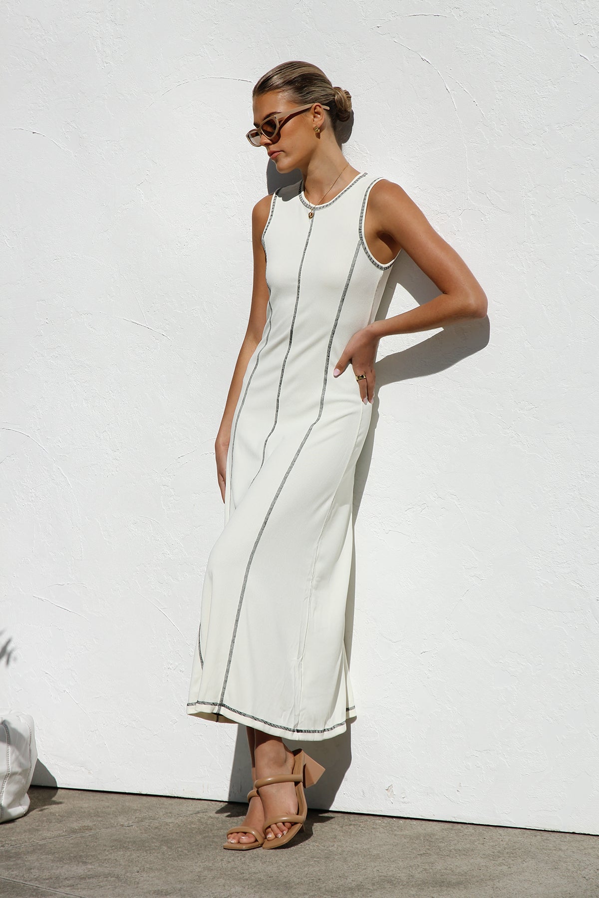 Ribbed Knit Sleeveless Crew Neck Contrast Stitch Column Maxi Dress - View 8